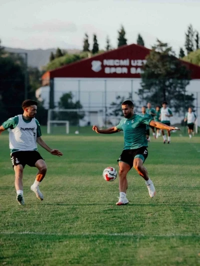 Sakaryaspor, Boluspor maçının hazırlıklarını sürdürdü

