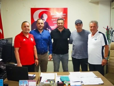 Salihli Belediyespor Erguvan ile ’yola devam’ dedi
