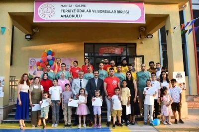 Salihli&rsquo;de &rsquo;Baba Destek Programı&rsquo; tamamlandı
