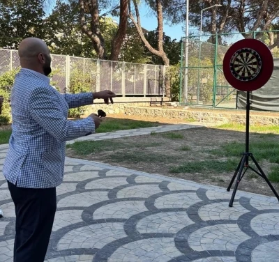 Salihli’de din görevlileri dart turnuvasında buluştu

