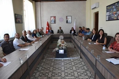 Salihli&rsquo;de kadına şiddet ve &ccedil;ocuk koruma i&ccedil;in kritik toplantı
