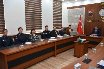 Salihli&rsquo;de kadına y&ouml;nelik şiddete karşı kritik zirve
