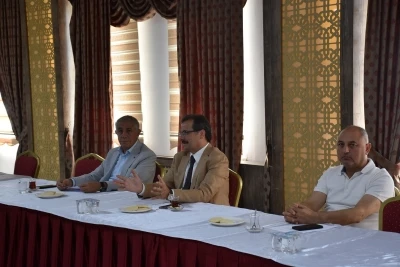 Salihli&rsquo;de K&uuml;lt&uuml;r ve Sanat Vakfı i&ccedil;in kritik toplantı

