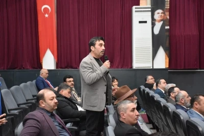 Salihli&rsquo;de muhtarlar toplantısı yapıldı
