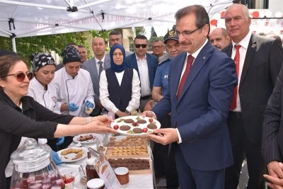 Salihli&rsquo;nin coğrafi işaretli lezzetleri tanıtıldı
