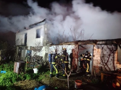 Samanlık yangını korkuttu
