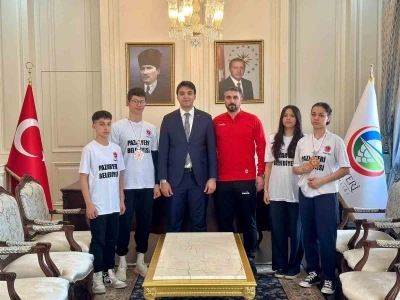 Şampiyonlar Pazaryeri&rsquo;nin gururu oldu
