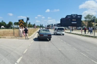 Samsun Alaçam’da 15 dakika arayla iki kaza kamerada
