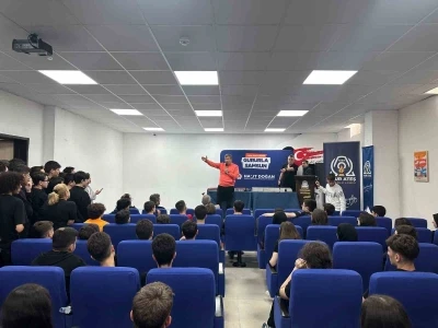 Samsun B&uuml;y&uuml;kşehir 30 bini aşkın gence rehber oldu

