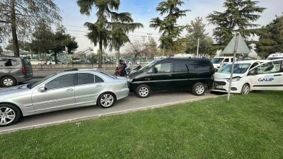 Samsun&rsquo;da 4 ara&ccedil;lı zincirleme kaza: 3 yaralı

