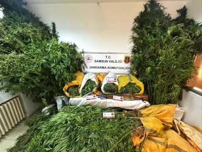 Samsun’da 57 kilo 955 gram kubar esrar ele geçti
