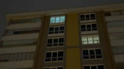 Samsun&rsquo;da 9. kattan 2. kata d&uuml;şen &ouml;ğretmen hayatını kaybetti
