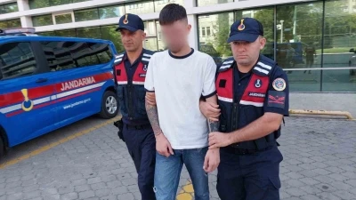 Samsun’da çocuk 100 kutu uyuşturucuyla yakalandı
