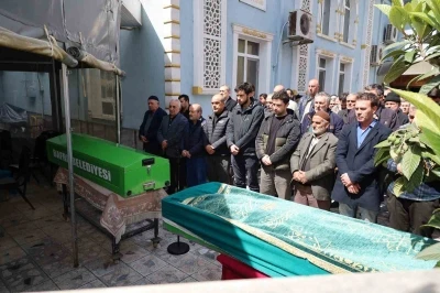 Samsun&rsquo;da iki kardeş yan yana toprağa verildi
