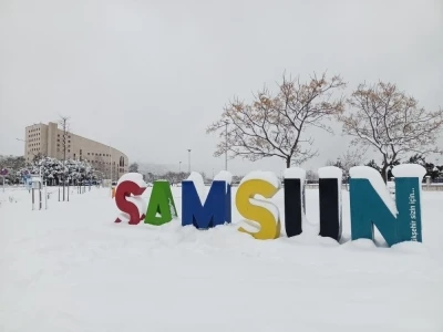 Samsun&rsquo;da kar tatili: Bazı il&ccedil;elerde eğitime 1 g&uuml;n ara
