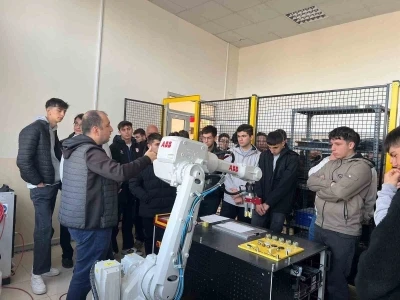 Samsun&rsquo;da kariyer odaklı eğitimler s&uuml;r&uuml;yor
