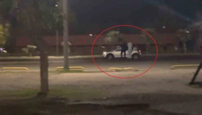 Samsun’da kazaya davetiye: Hareket halindeki aracın üzerine çıktılar
