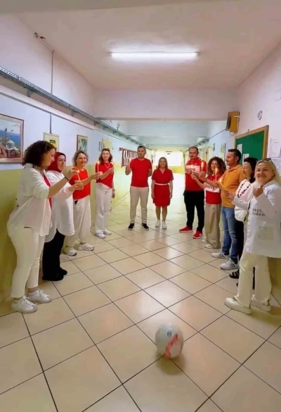 Samsun&rsquo;da &ouml;ğretmenlerden A Milli Takım&rsquo;a klipli destek
