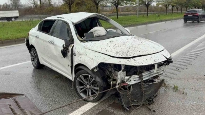 Samsun&rsquo;da otomobil takla attı: 3 yaralı
