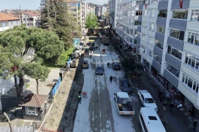 Samsun&rsquo;da yol ve kaldırımlar yenileniyor
