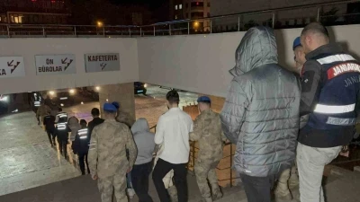 Samsun merkezli yasa dışı bahis operasyonunda 12 kişi tutuklandı
