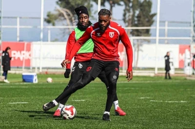 Samsunspor&rsquo;da Antalyaspor ma&ccedil;ı hazırlıkları devam ediyor
