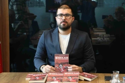 Samsunspor efsanesi Emin Kar’ın hayatı kitap oldu
