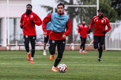 Samsunspor, Kocaelispor ma&ccedil;ıyla k&ouml;t&uuml; gidişe "dur" demek istiyor
