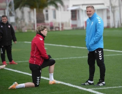 Samsunspor, Shkendija ma&ccedil;ı hazırlıklarını tamamladı
