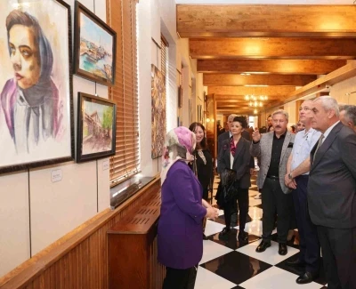 Sanat Merkezi&rsquo;nde karma resim sergisi a&ccedil;ıldı
