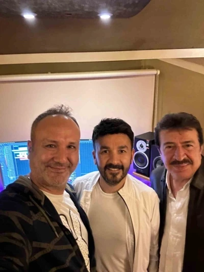 Sanatçı Adnan Orhan’dan vefa
