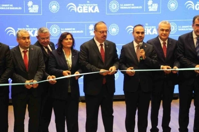 Sanayi ve Teknoloji Bakanı Kacır: &quot;Aydın’ı Ege’nin parlayan yıldızı haline getirmeye devam edeceğiz&quot;

