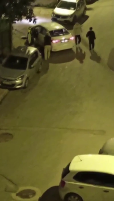 Sancaktepe’de 3 kişinin öldüğü silahlı kavganın görüntüleri ortaya çıktı
