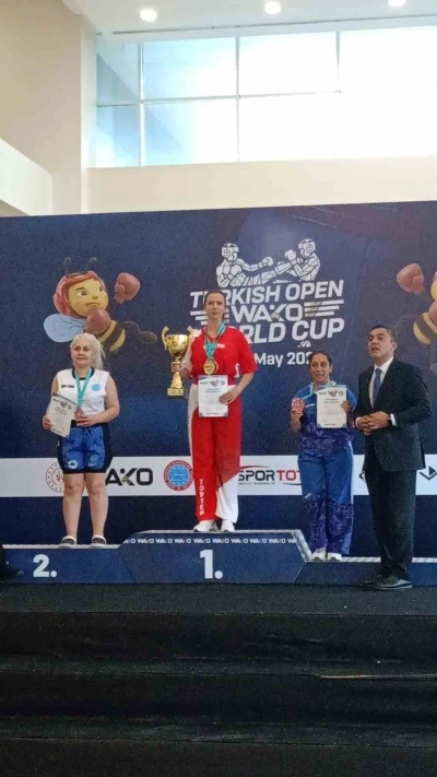 Sandıklılı sporcudan Kick Boks Kupası&rsquo;nda b&uuml;y&uuml;k başarı
