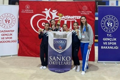 SANKO Okulları &ouml;ğrencilerinin Jimnastik başarısı