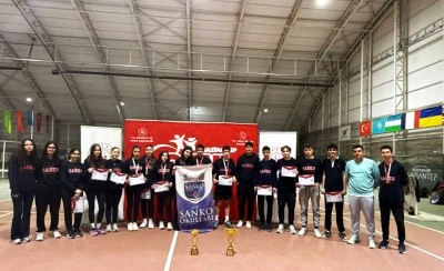 SANKO Okulları Teniste İl Şampiyonu Oldu