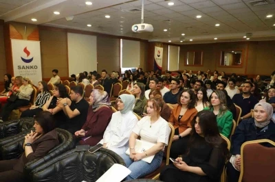 SANKO &Uuml;niversitesi&rsquo;nde "ge&ccedil;mişten g&uuml;n&uuml;m&uuml;ze hemşirelikte değerler sempozyumu" d&uuml;zenlendi
