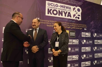 Şanlıurfa Büyükşehir Belediye Başkanı Gülpınar’a uluslararası 3 görev
