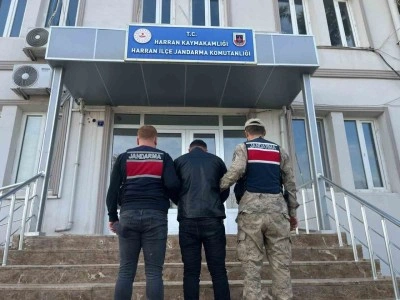 Şanlıurfa&rsquo;da 13 yıl hapis cezası bulunan h&uuml;k&uuml;ml&uuml; yakalandı