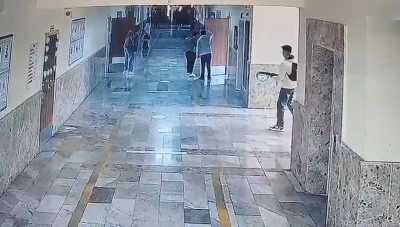 Şanlıurfa&rsquo;da 16 kişinin yaralandığı saldırı anı g&uuml;venlik kamerasına yansıdı