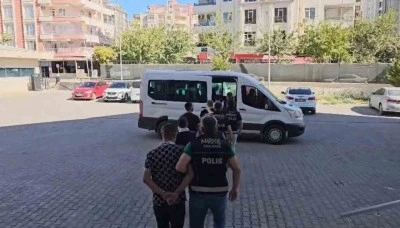 Şanlıurfa’da 17 adrese eş zamanlı operasyon: Aranan 8 şahıs yakalandı