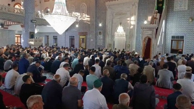 Şanlıurfa&rsquo;da bayram namazı coşkusu