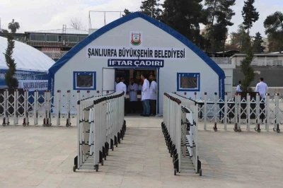 Şanlıurfa&rsquo;da binlerce kişi iftarda buluşuyor
