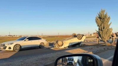Şanlıurfa&rsquo;da buzlanma kazalara yol a&ccedil;tı: 7 yaralı
