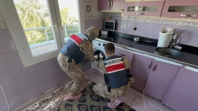 Şanlıurfa’da çamaşır makinesinden 12 tabanca çıktı
