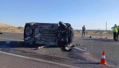 Şanlıurfa&rsquo;da feci kaza: 2 &ouml;l&uuml;, 2 yaralı
