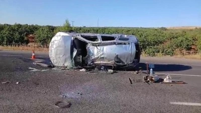 Şanlıurfa'da feci kaza: 2 &ouml;l&uuml;, 2 yaralı