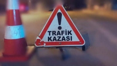 Şanlıurfa&rsquo;da iki ara&ccedil; &ccedil;arpıştı: Yaralılar var