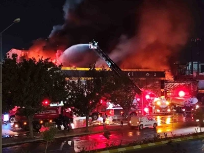 Şanlıurfa’da iş yerinde korkutan yangın
