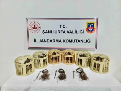 Şanlıurfa&rsquo;da ka&ccedil;ak keklik avcıları su&ccedil;&uuml;st&uuml; yakalandı
